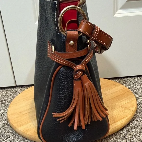 Dooney & Bourke Black and Tan Shoulder Bag Set - Picture 6 of 13